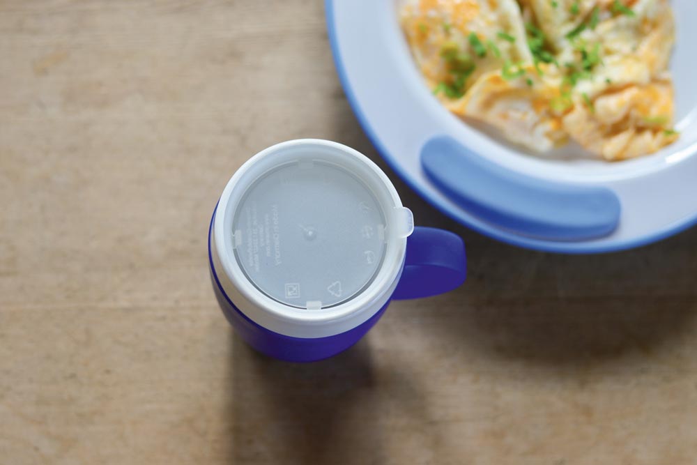 ORNAMIN Becher mit Trink-Trick Ausatz Grün| RUSSKA